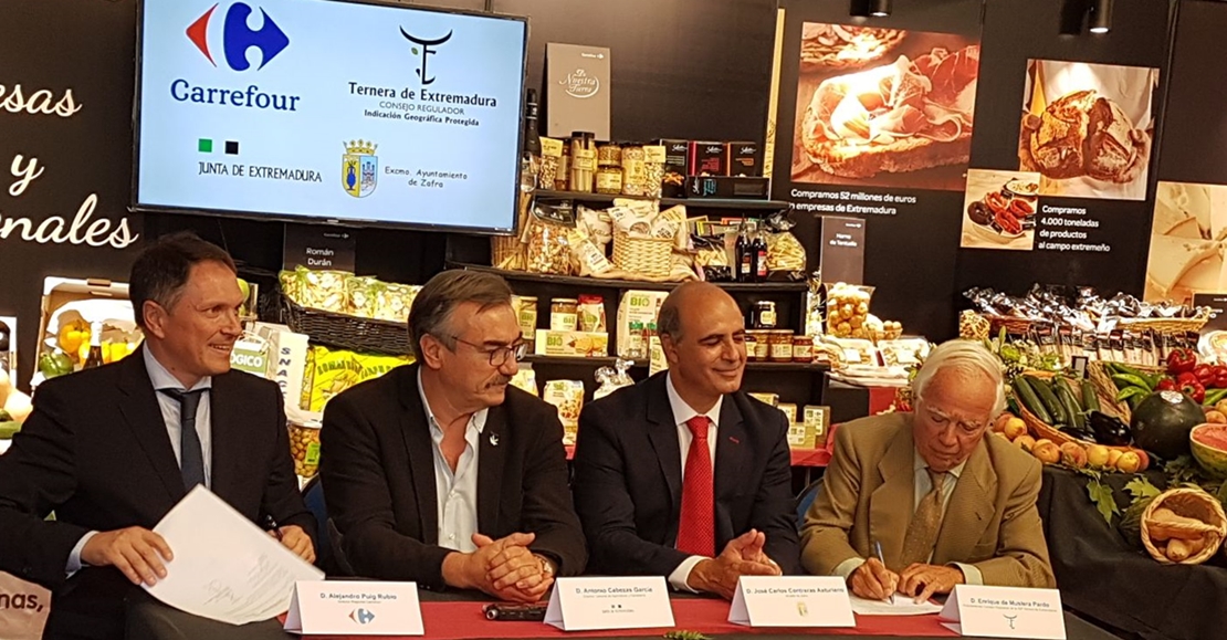 Carrefour y Ternera de Extremadura renuevan acuerdo de colaboración