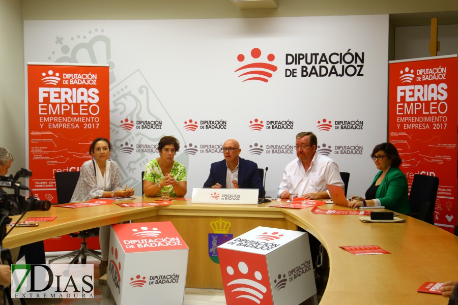 Arrancan las III Ferias de Empleo, Emprendimiento y Empresas en Olivenza