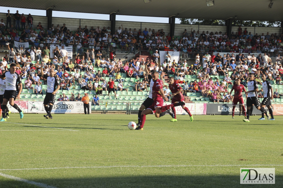 Imágenes del Mérida AD 3 - 0 CD. Badajoz