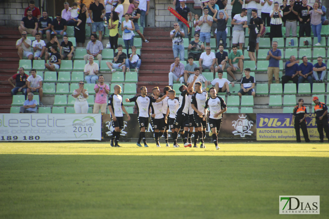 Imágenes del Mérida AD 3 - 0 CD. Badajoz