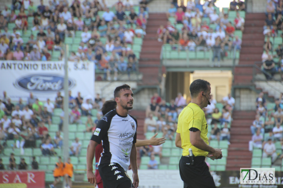 Imágenes del Mérida AD 3 - 0 CD. Badajoz
