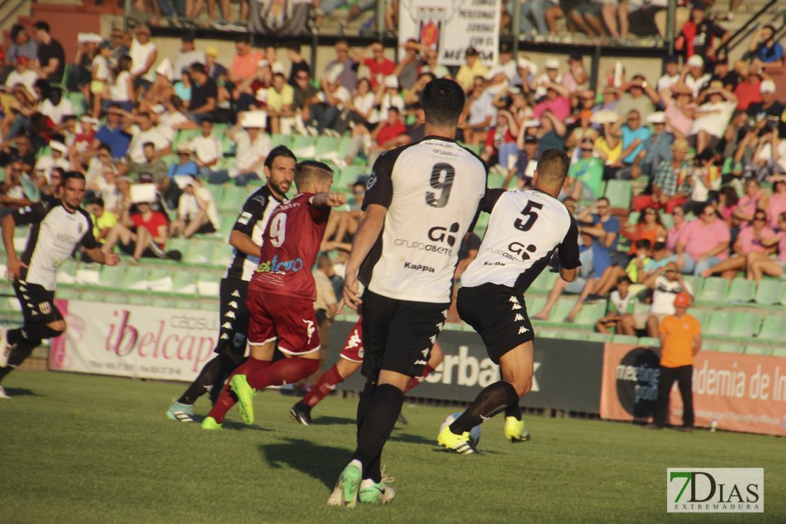Imágenes del Mérida AD 3 - 0 CD. Badajoz