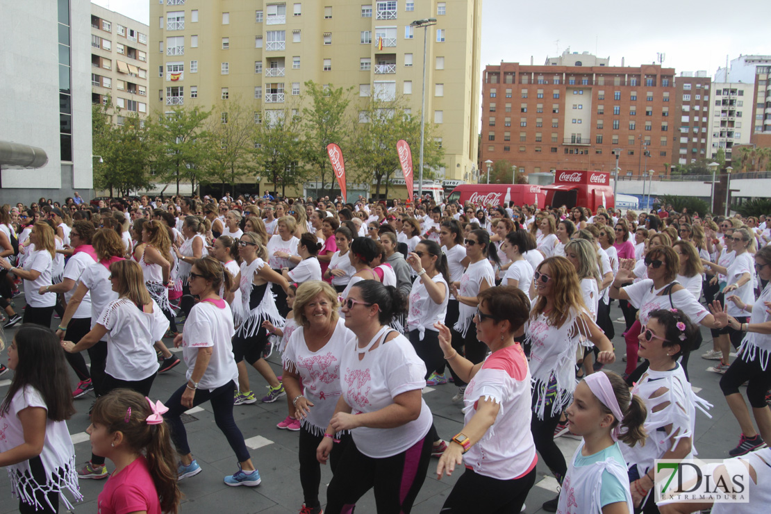 Imágenes del zumba solidario contra el cáncer de mama