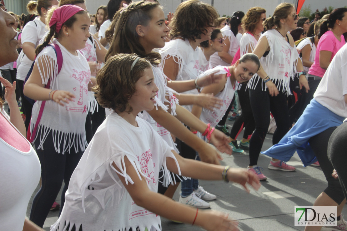 Imágenes del zumba solidario contra el cáncer de mama