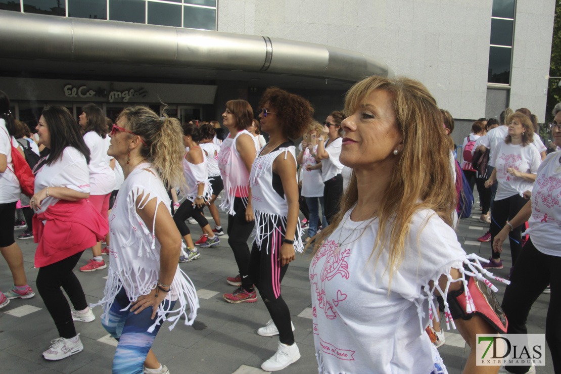 Imágenes del zumba solidario contra el cáncer de mama