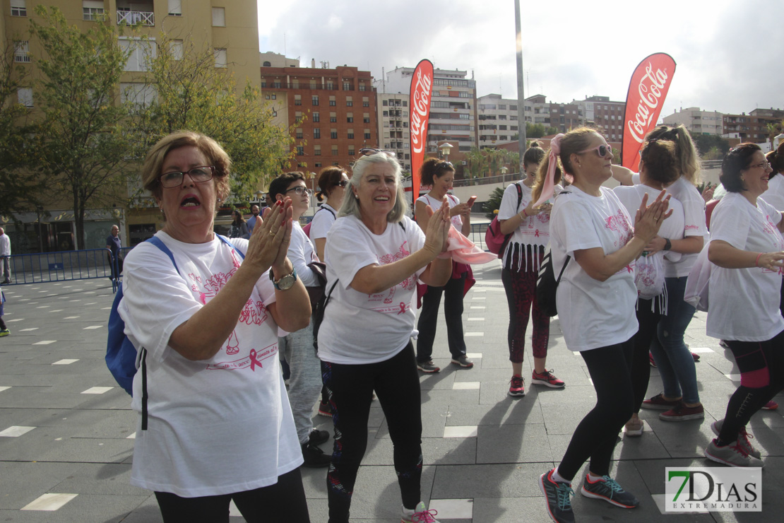 Imágenes del zumba solidario contra el cáncer de mama