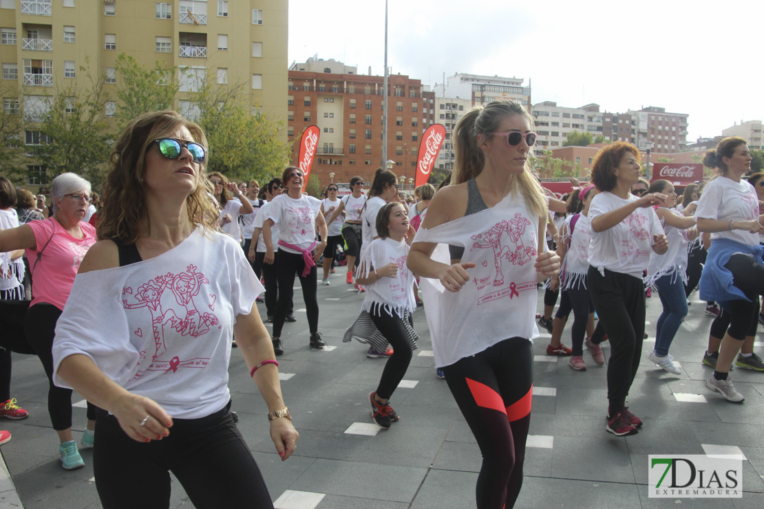 Imágenes del zumba solidario contra el cáncer de mama