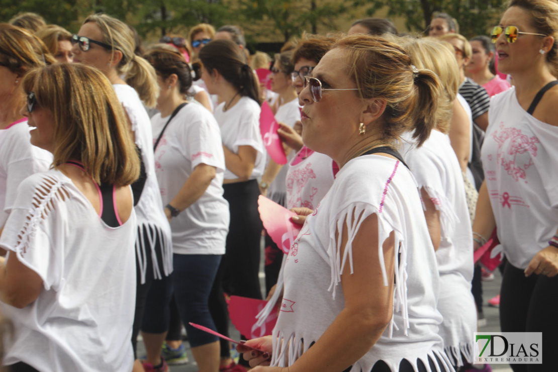 Imágenes del zumba solidario contra el cáncer de mama