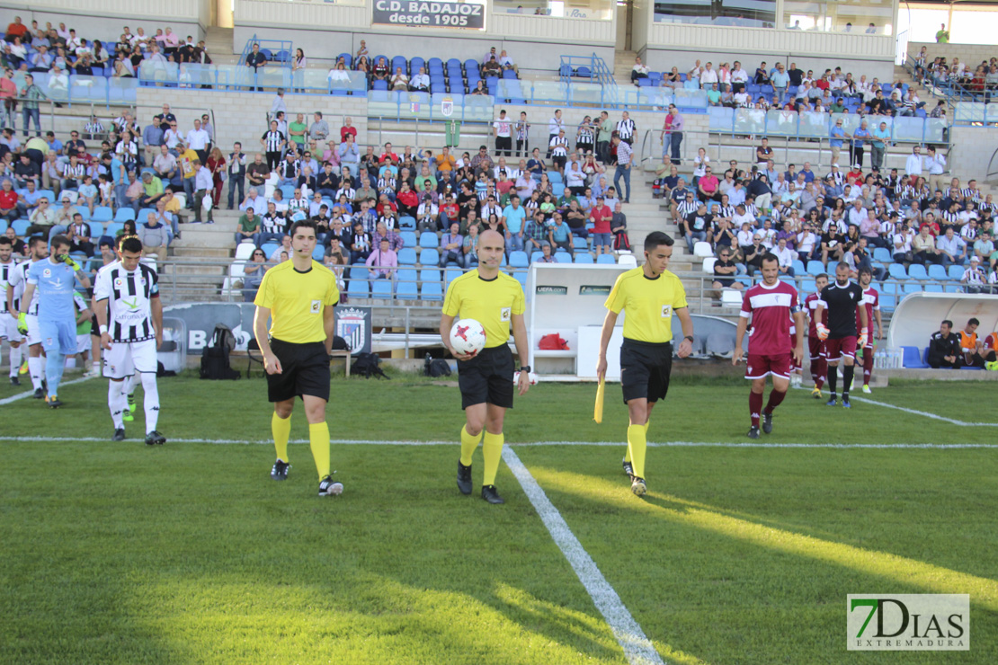 Imágenes del CD. Badajoz 2 - 2 CD. San Fernando