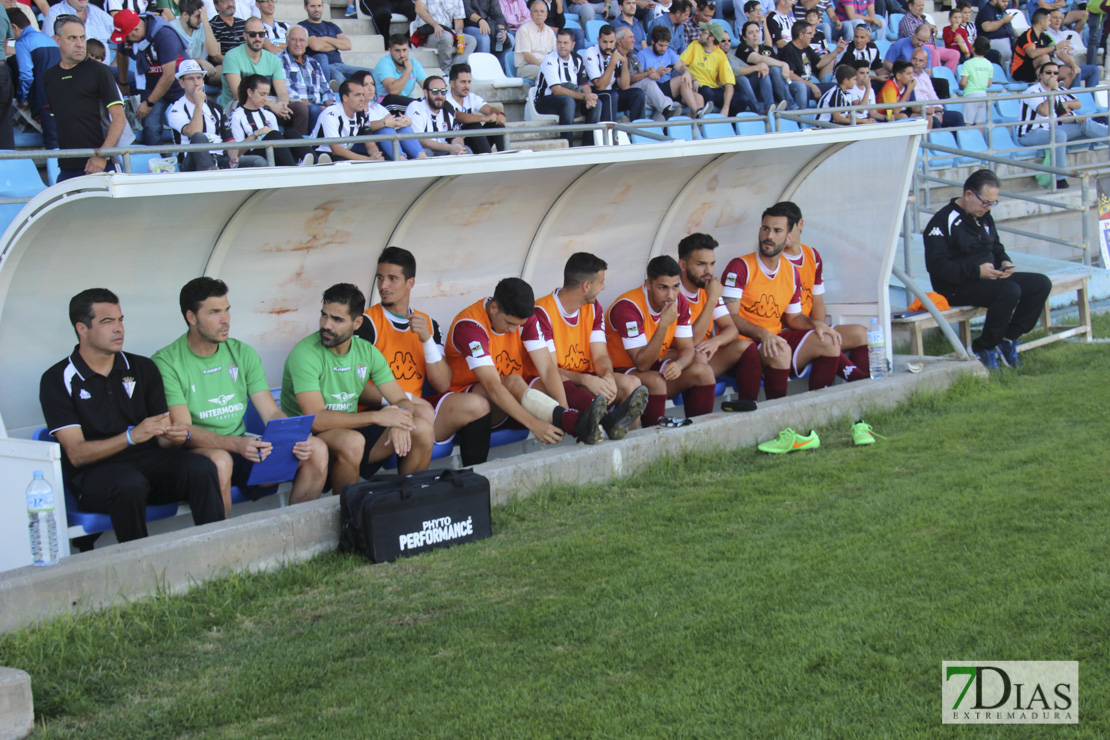 Imágenes del CD. Badajoz 2 - 2 CD. San Fernando