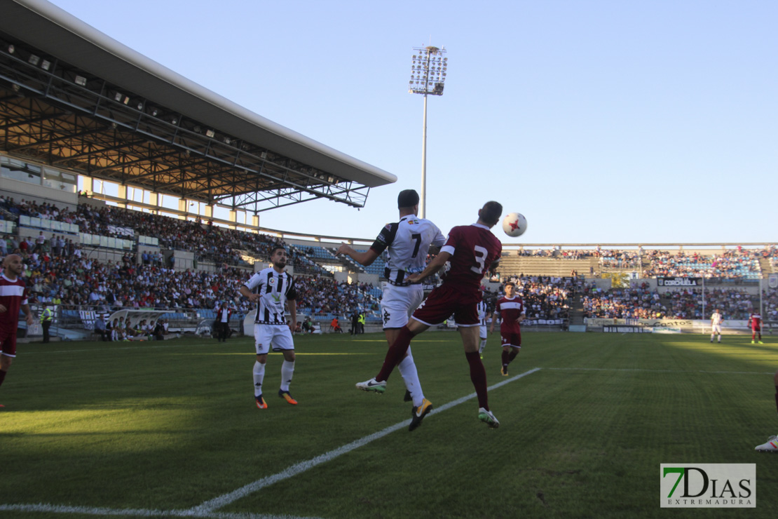 Imágenes del CD. Badajoz 2 - 2 CD. San Fernando