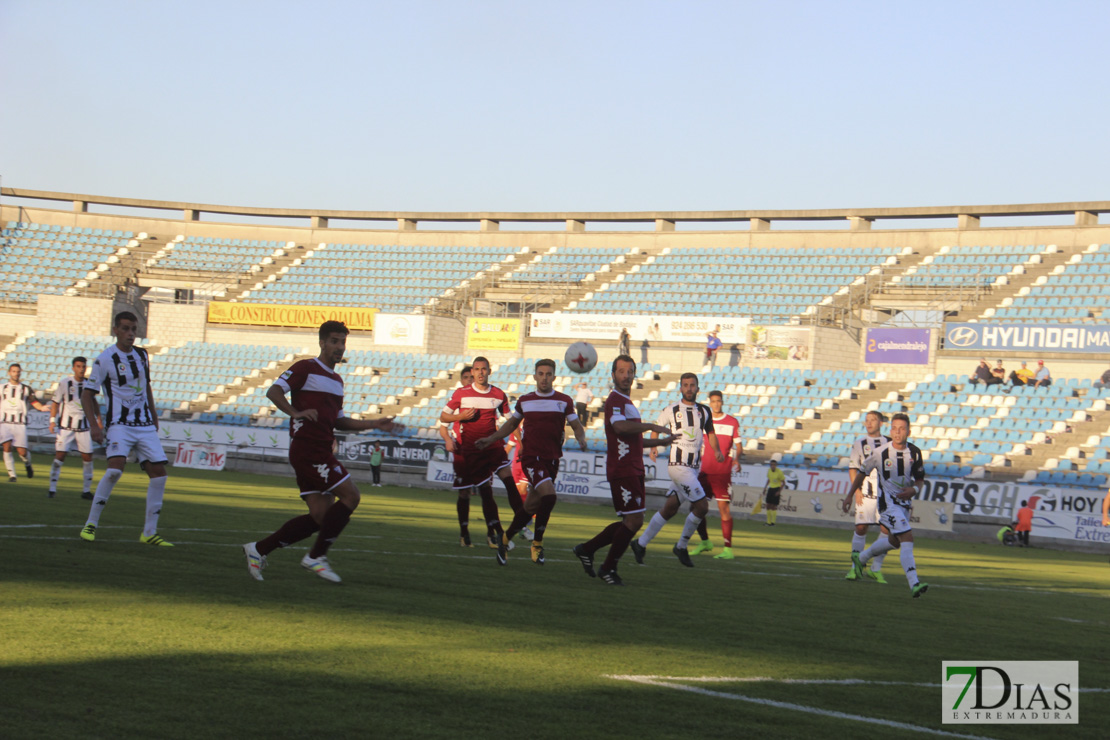 Imágenes del CD. Badajoz 2 - 2 CD. San Fernando