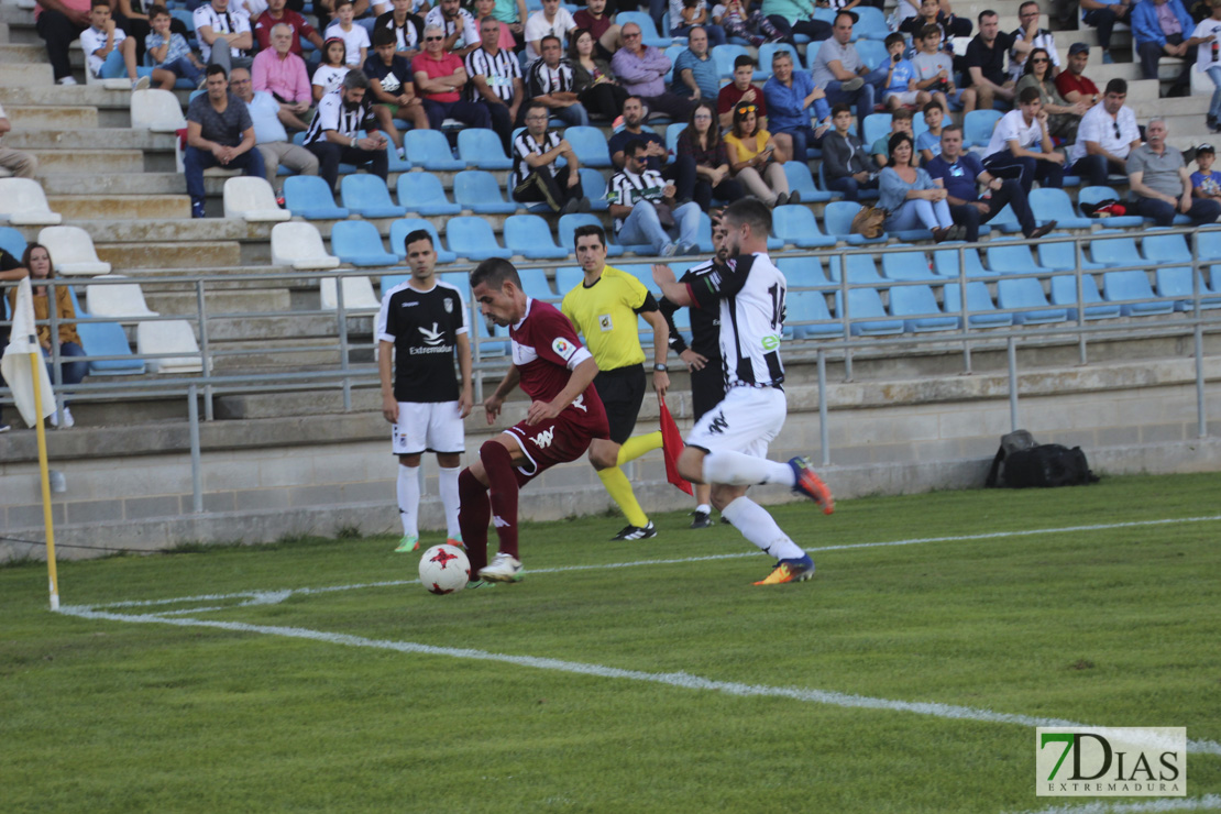 Imágenes del CD. Badajoz 2 - 2 CD. San Fernando