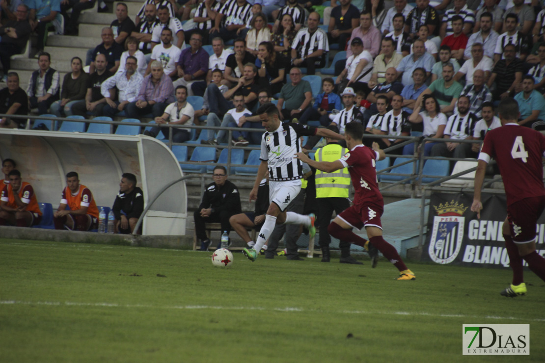 Imágenes del CD. Badajoz 2 - 2 CD. San Fernando