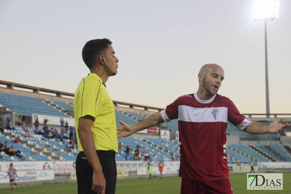 Imágenes del CD. Badajoz 2 - 2 CD. San Fernando