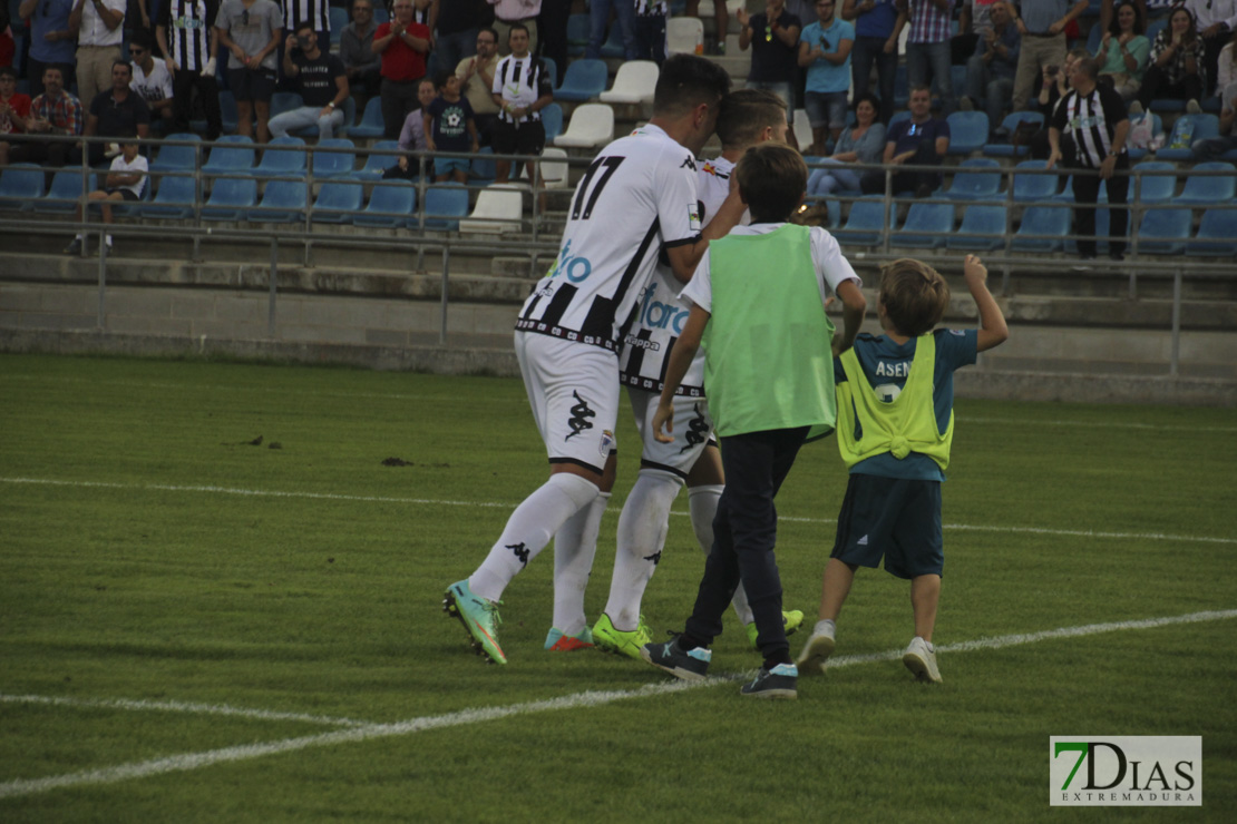 Imágenes del CD. Badajoz 2 - 2 CD. San Fernando