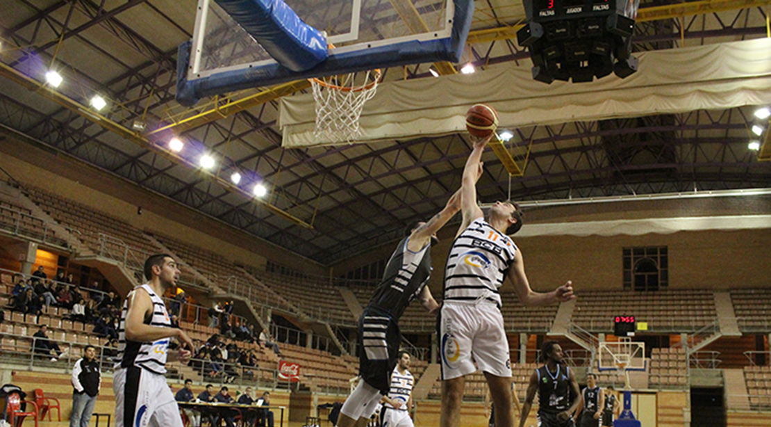 Un tren digno nueva reivindicación del baloncesto extremeño