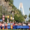 Multitud de pacenses celebran el día de la Fiesta Nacional en Badajoz