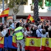 Multitud de pacenses celebran el día de la Fiesta Nacional en Badajoz