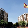 Multitud de pacenses celebran el día de la Fiesta Nacional en Badajoz