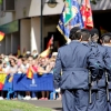 Multitud de pacenses celebran el día de la Fiesta Nacional en Badajoz