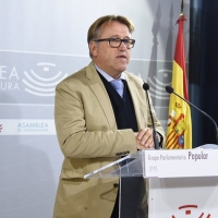 El PP exige a la Junta que abone 1,6 millones a las empresas de transporte