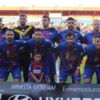 El Extremadura, único equipo de la región que gana en 2ºB