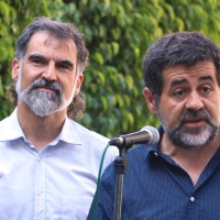 Los independentistas Sánchez y Cuixart ingresan en prisión