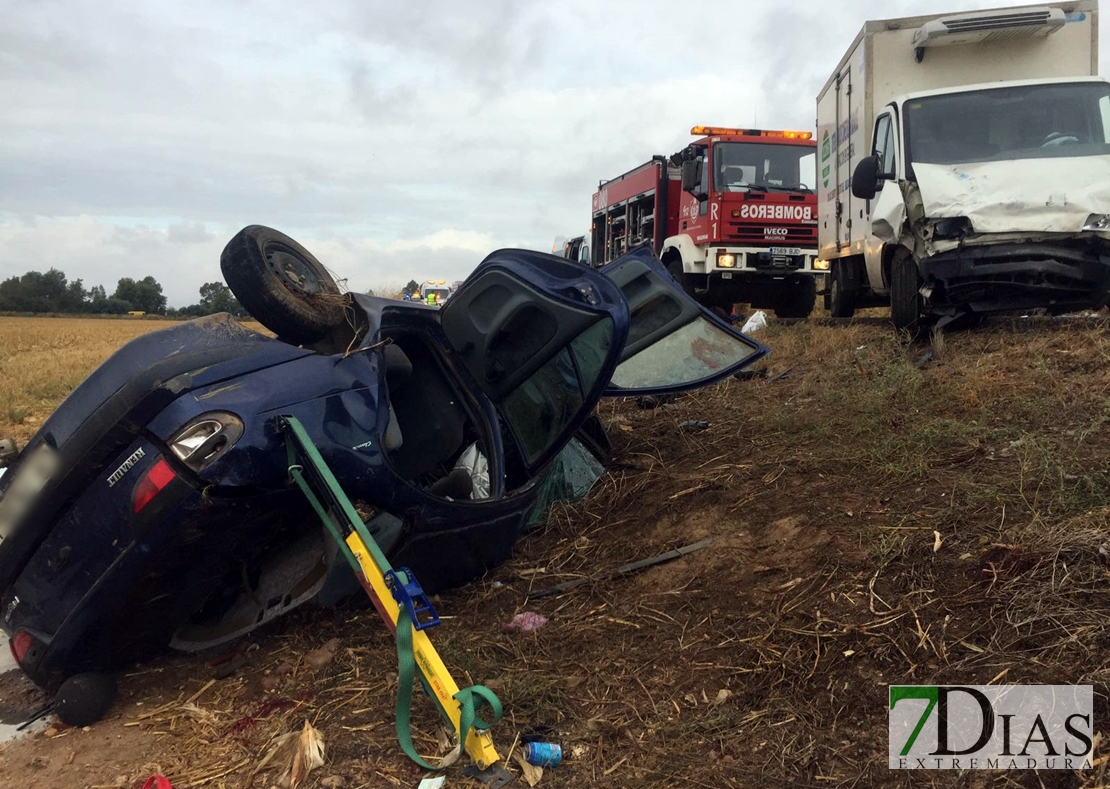 Imágenes del trágico accidente de la EX - 209