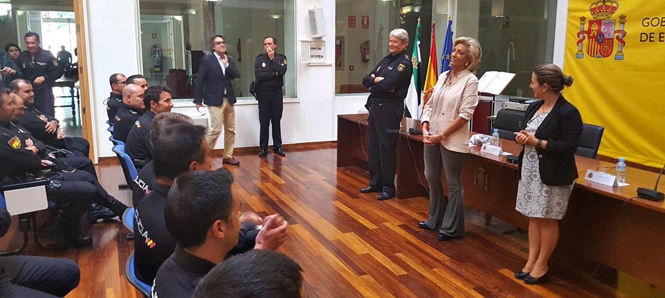 Vuelven los policías nacionales extremeños destinados en Cataluña