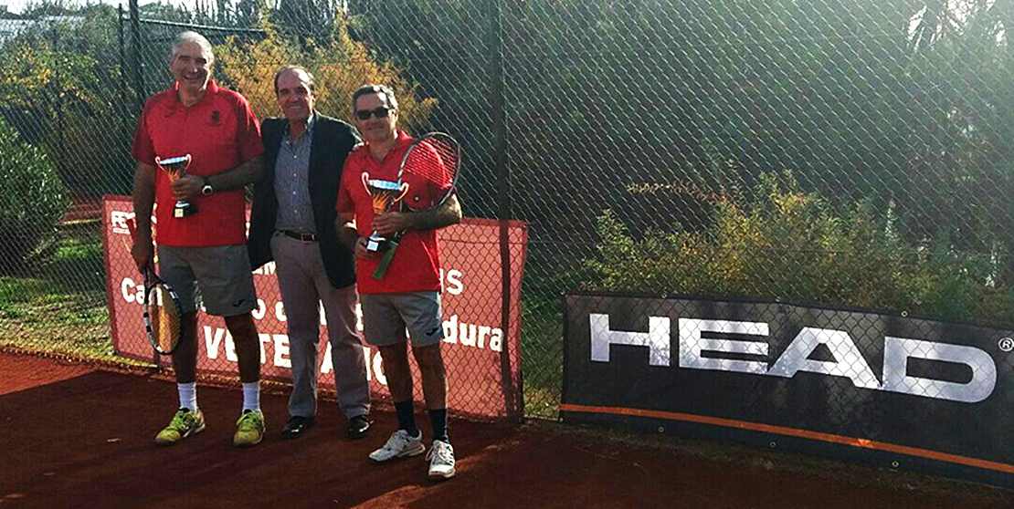 Ignacio de Llera, campeón de Extremadura de tenis de más de 55 años
