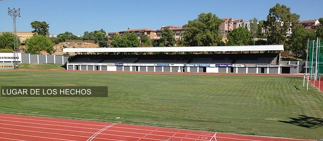 Un joven sufre un trauma craneal tras caer de una grada en Plasencia
