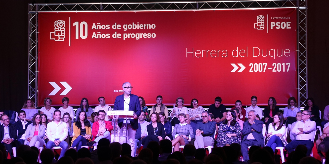 Satur Alcázar reelegido secretario General del PSOE en Herrera del Duque
