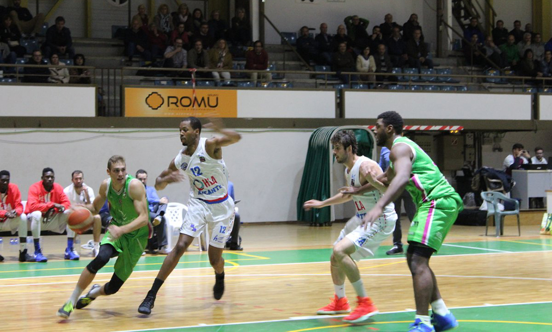 El Plasencia Ambroz recibe a un rival directo