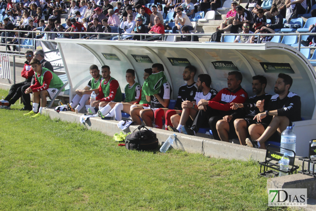 Imágenes del CD. Badajoz 3 - 1 Las Palmas Atlético