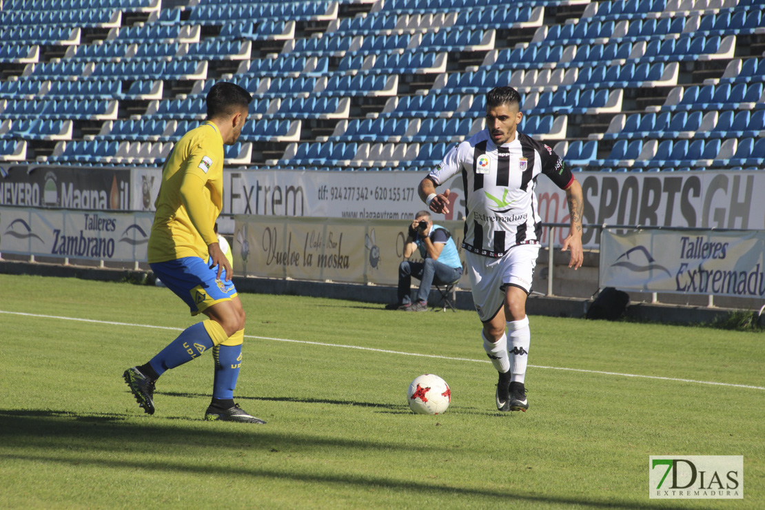 Imágenes del CD. Badajoz 3 - 1 Las Palmas Atlético