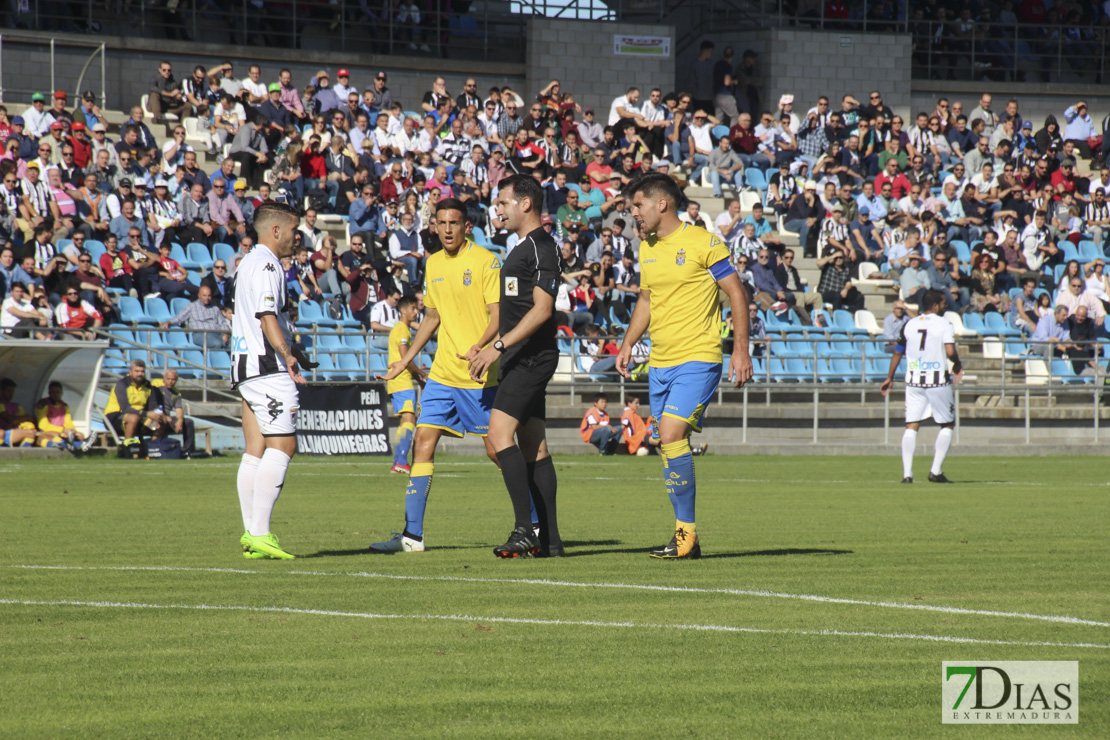 Imágenes del CD. Badajoz 3 - 1 Las Palmas Atlético