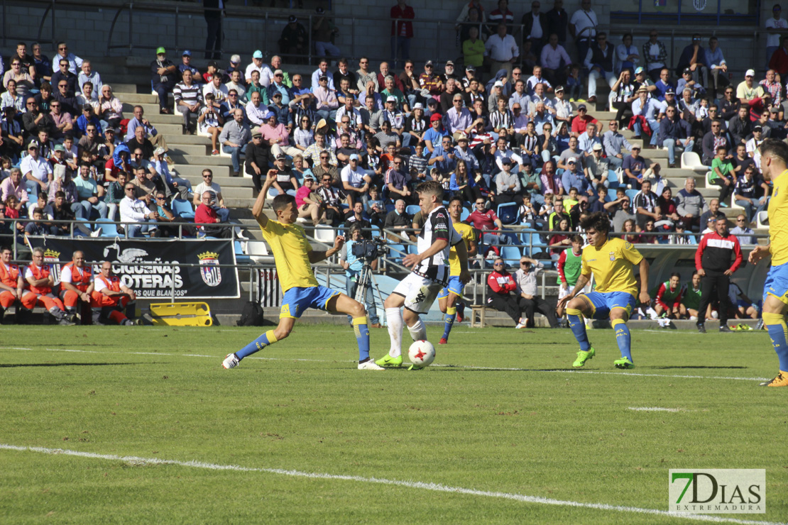 Imágenes del CD. Badajoz 3 - 1 Las Palmas Atlético