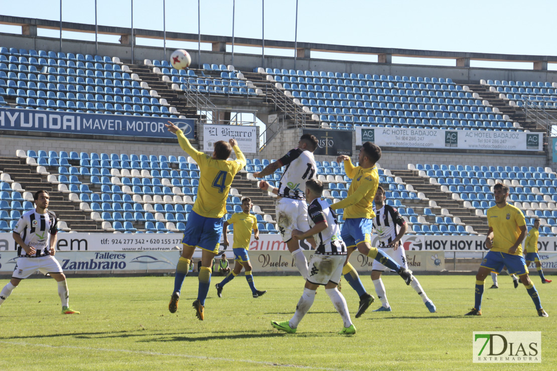 Imágenes del CD. Badajoz 3 - 1 Las Palmas Atlético