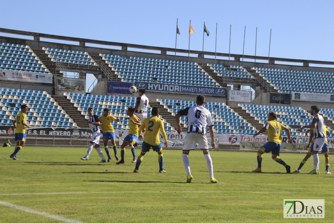 Imágenes del CD. Badajoz 3 - 1 Las Palmas Atlético