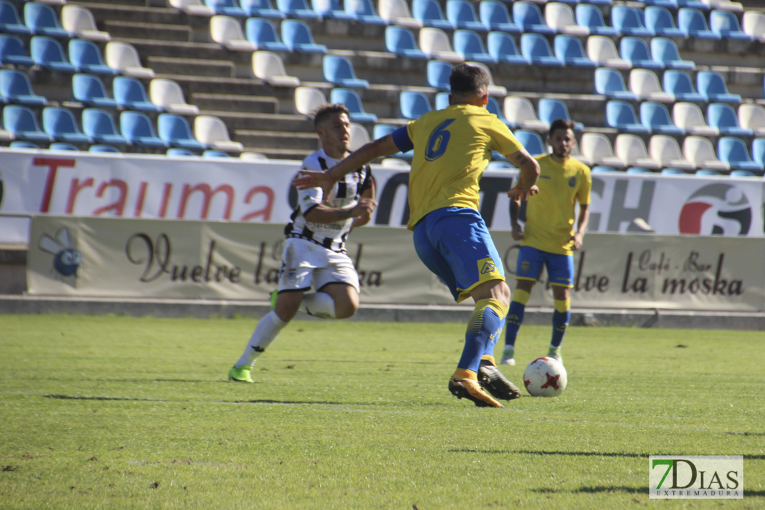 Imágenes del CD. Badajoz 3 - 1 Las Palmas Atlético