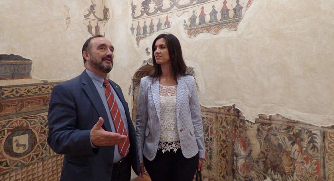 Ya han sido recuperadas las pinturas de dos salas del Museo Histórico de Llerena