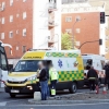 Accidente entre un camión de bomberos y un turismo en la autopista