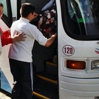 Nueva campaña de Tráfico dedicada al control del Transporte Escolar