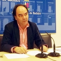 46 nuevos chalets en la Avenida de Elvas y un comedor escolar en el Luis Vives