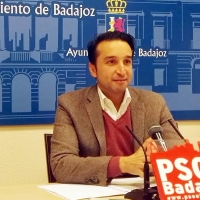 PSOE: &quot;Creemos que la empresa que se encargará del asfaltado y bacheo ya está adjudicada&quot;