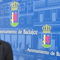 Los socialistas piden al PP más respeto por los Servicios Sociales de Badajoz