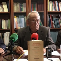 La Asociación &#39;Amigos de Badajoz&#39; reedita un nuevo libro