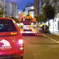 Los bomberos restablecen la normalidad en la avenida de Santa Marina