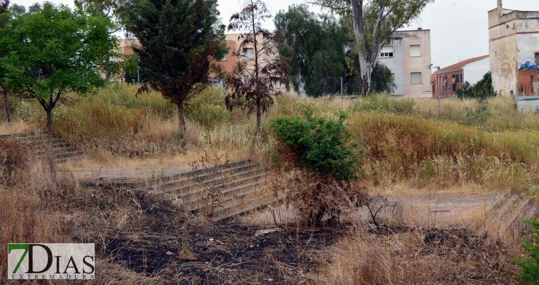 PSOE: “Hasta que no están destrozados los parques no se arreglan”